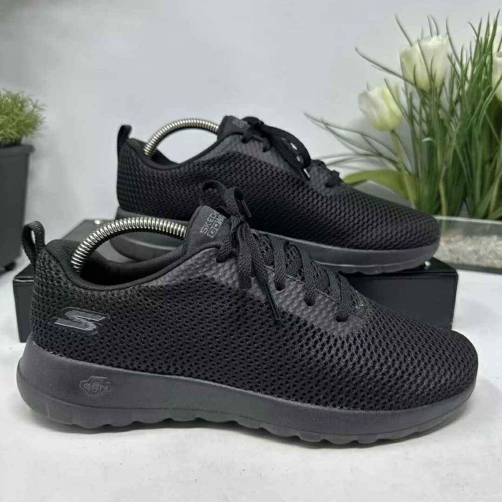 Like NEW Skechers GoWalk Gen5 Athletic Mesh Men’s US Size 8 or Women 9.5